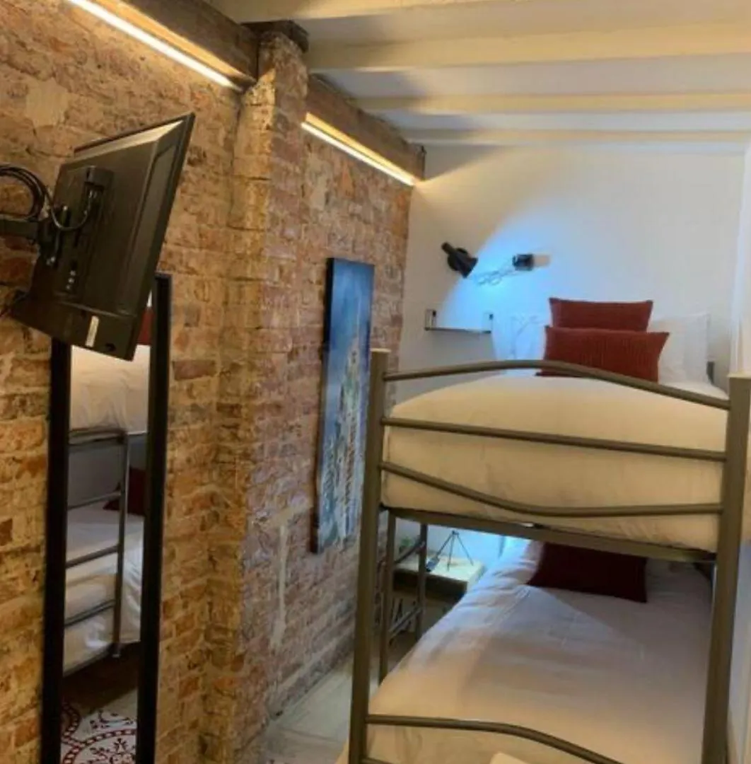 Homestay Good Vibe Rooms Bilbao
